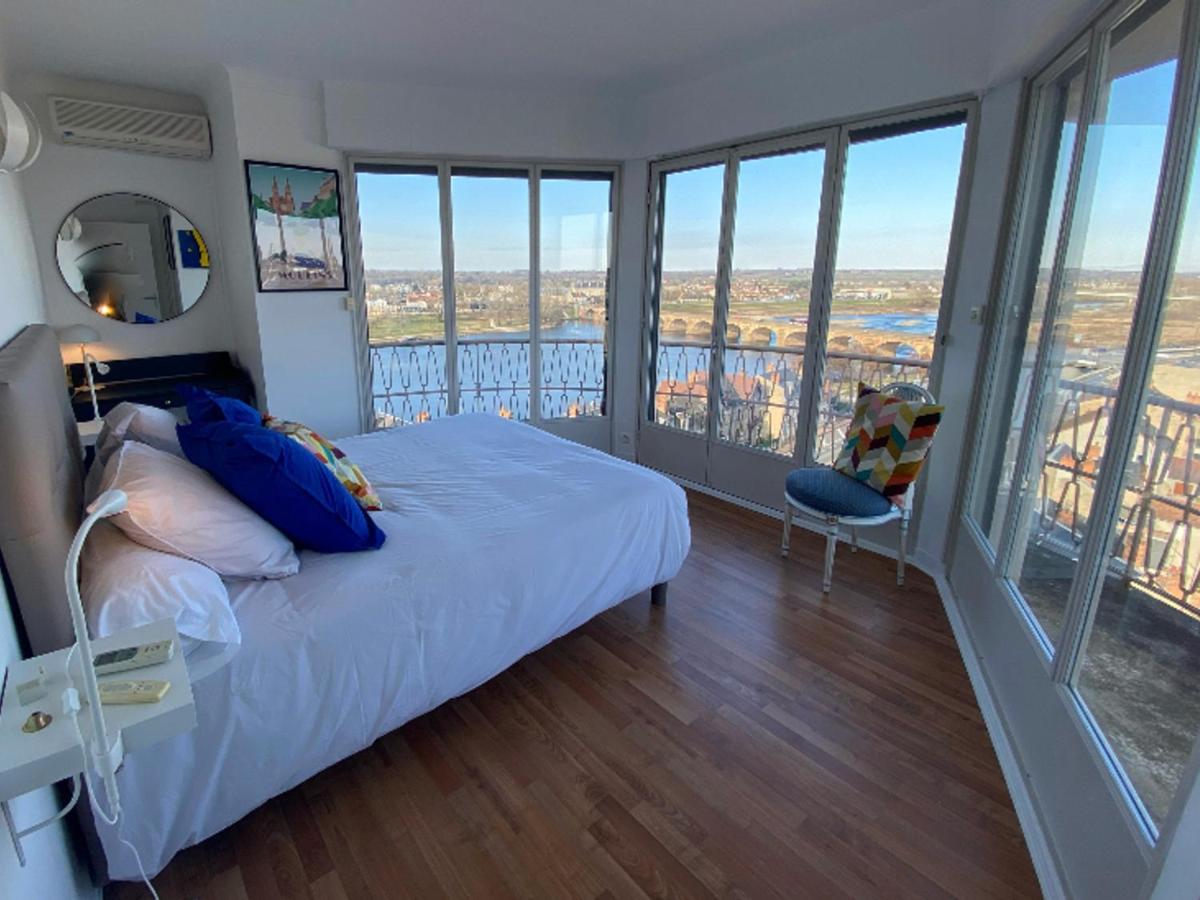 Appartement Panoramique Au Centre De Moulins Avec Terrasse, 2 Chambres, Et Equipements Modernes - Fr-1-489-412 Extérieur photo